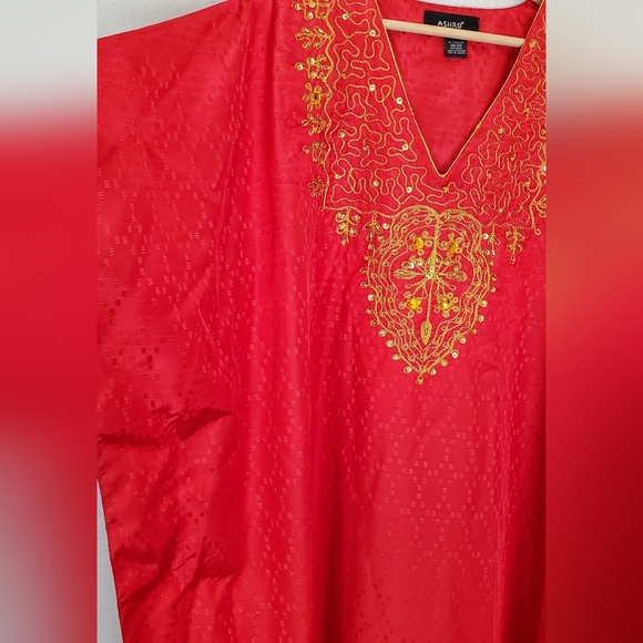 Asgro Red Textured Satin Kaftan with Gold Embroidery Boho Caftan Maxi Dress - Picture 3 of 9